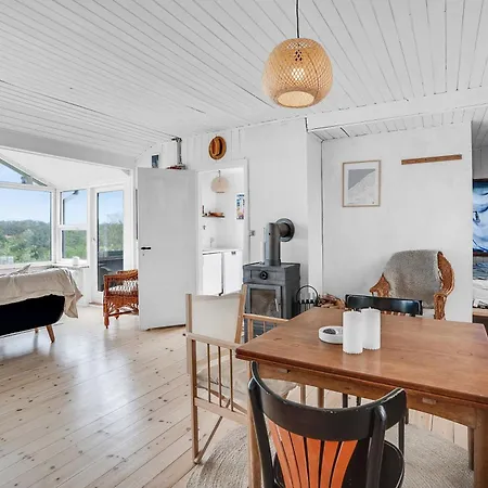 Cosy House Close To The Sea Vejby